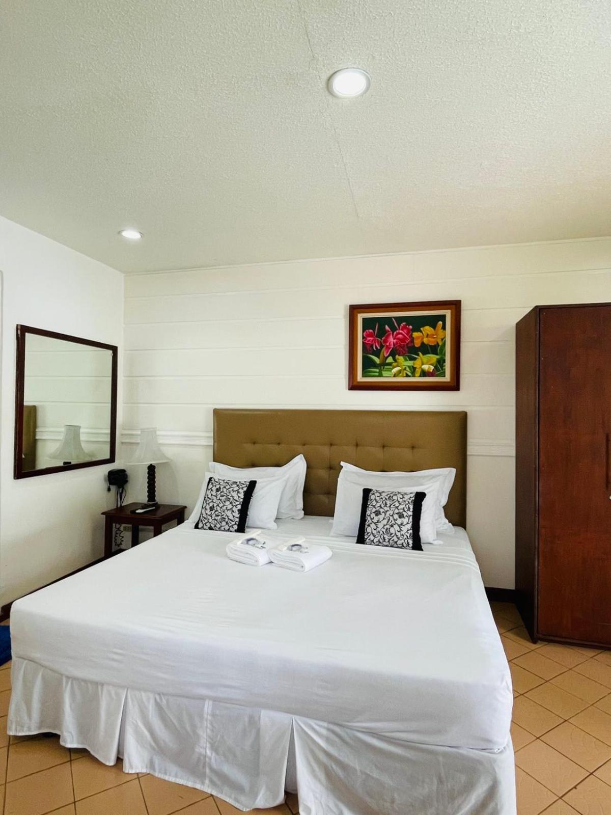 Loreland Farm Resort Antipolo Extérieur photo