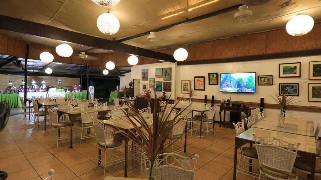 Loreland Farm Resort Antipolo Extérieur photo